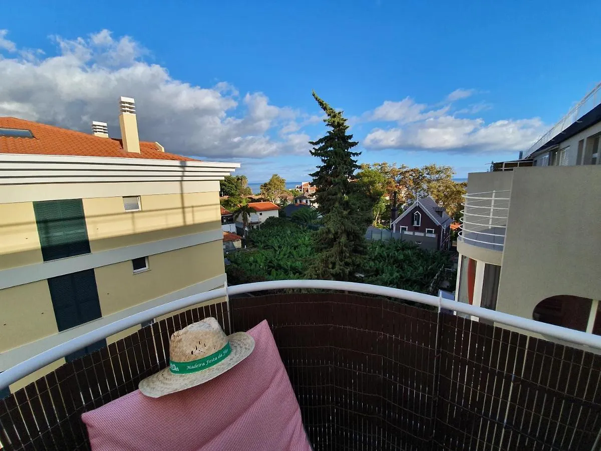 Apartamentos Navio Azul Funchal  Apartment Funchal (Madeira)