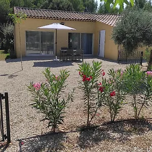 Le Temps D Escale , Lambesc France