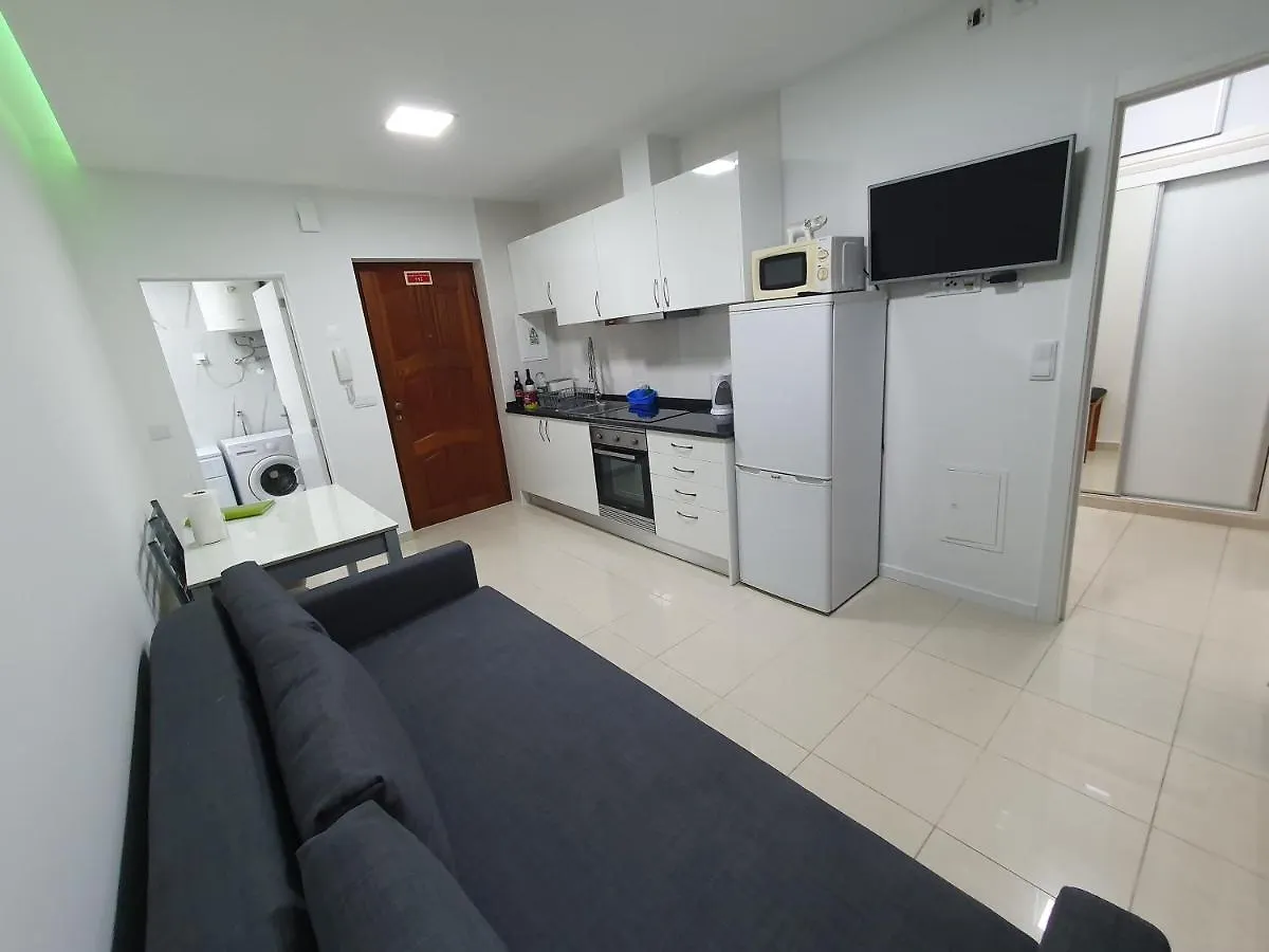 Apartamentos Navio Azul Funchal  Portugal
