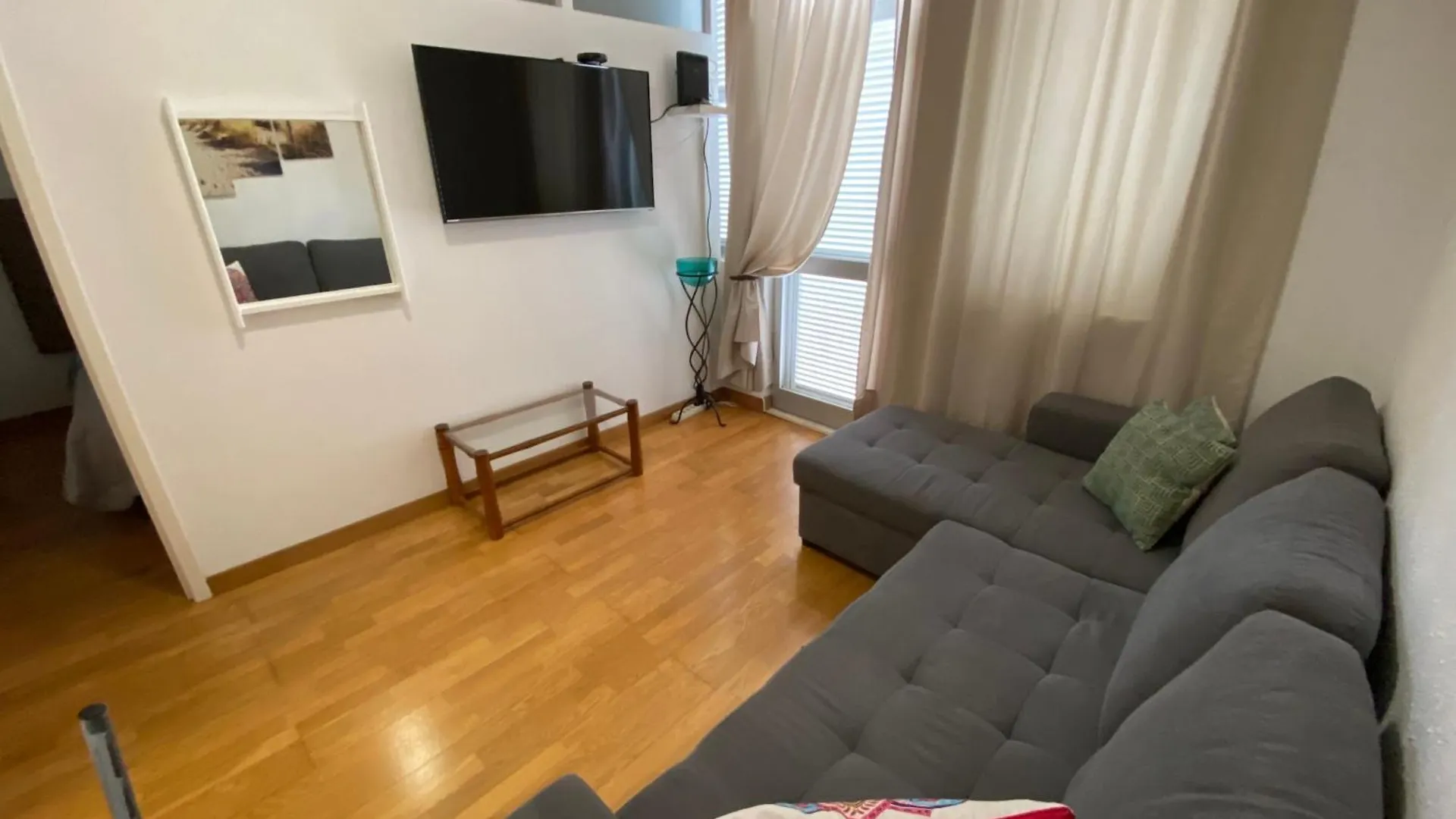 Apartamentos Navio Azul Funchal  Portugal