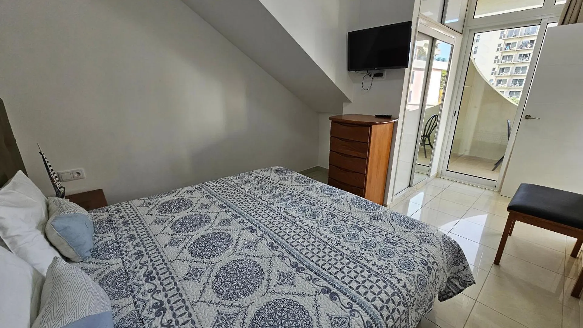 פונשל Apartamentos Navio Azul