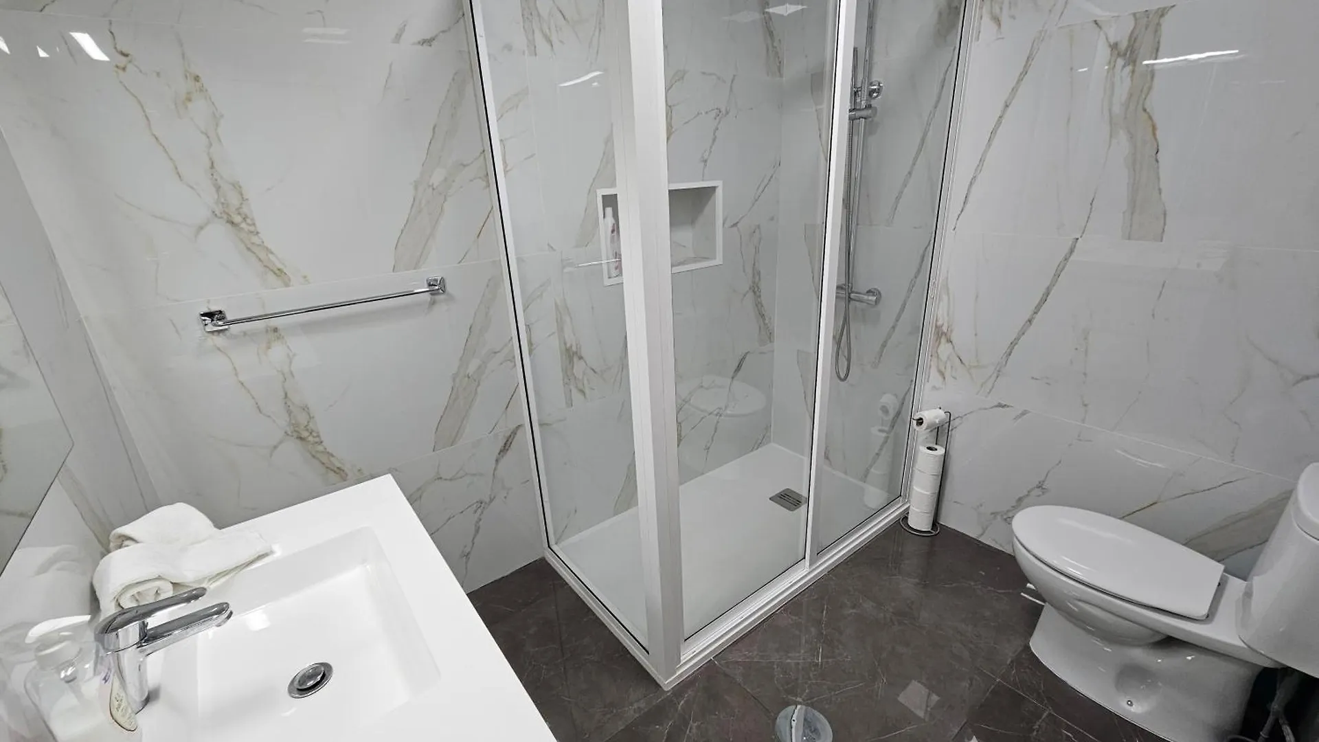 Apartamentos Navio Azul Funchal  Apartment Funchal (Madeira)