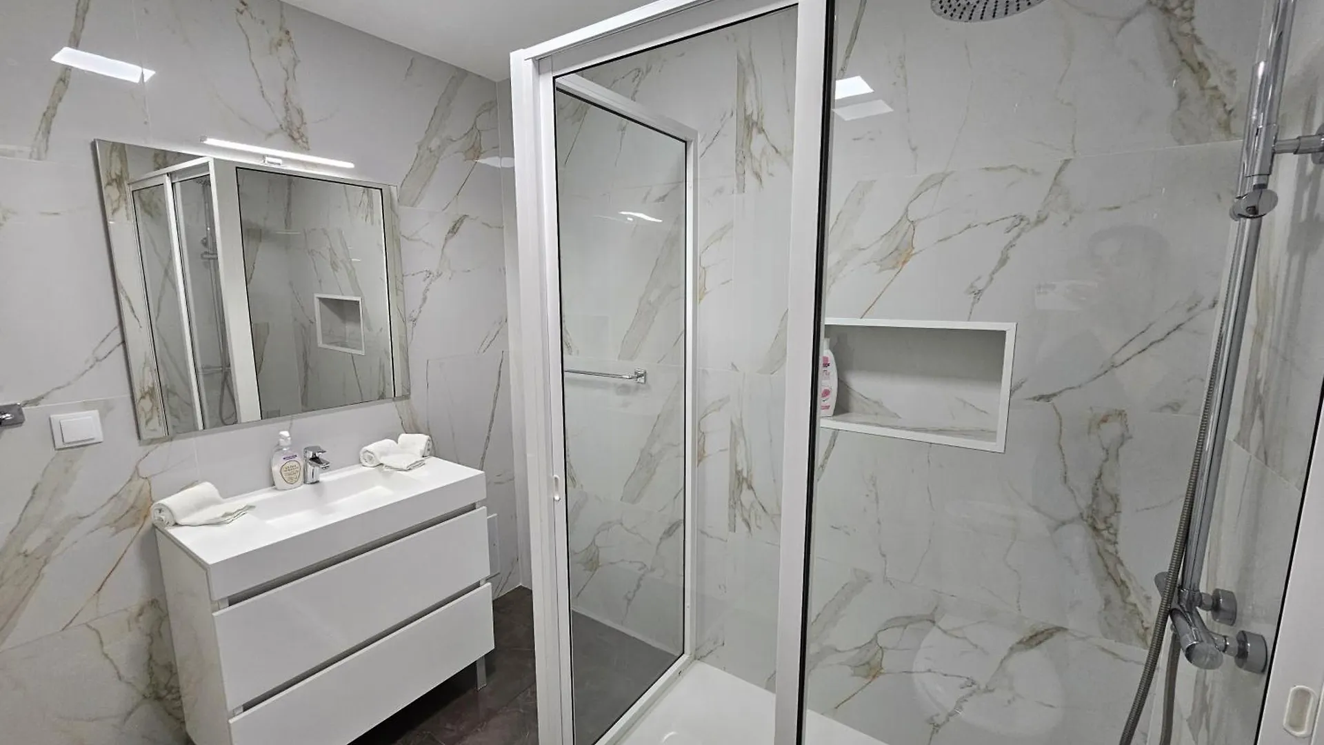 Apartamentos Navio Azul Funchal  0*, Funchal (Madeira)