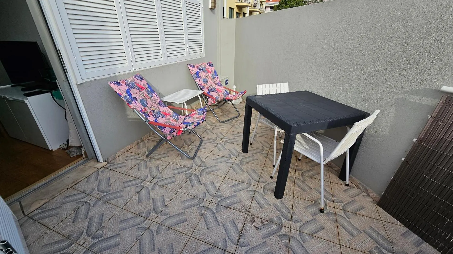 Apartamentos Navio Azul Funchal  Funchal (Madeira)